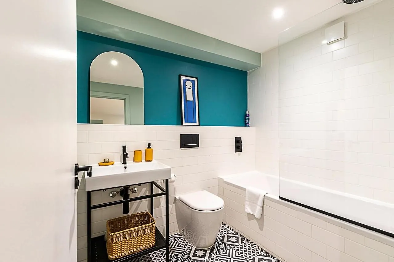 לונדון Cosy And Stylish Studio In The Heart Of Greenwich דירה